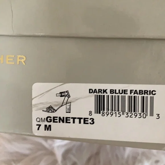 Marc Fisher Ankle Strap Block Heel Sandals Size 7 - Picture 13 of 15